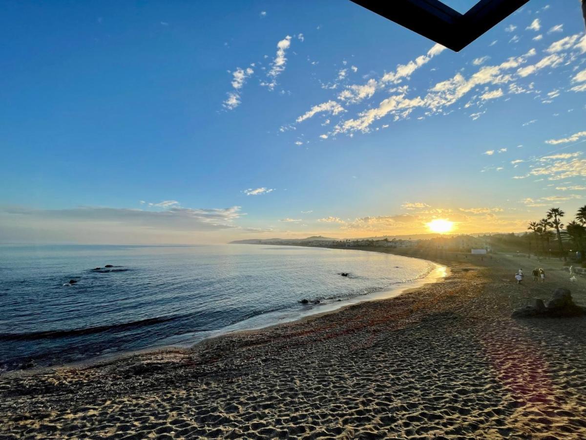 Casares Beach Golf Apartment With Private Garden Direct Pool Access エクステリア 写真