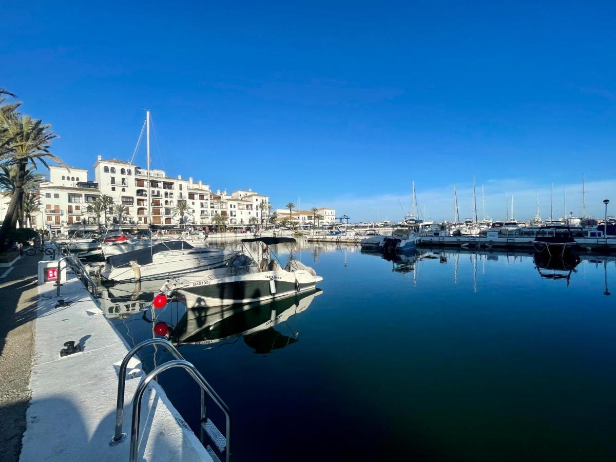 Casares Beach Golf Apartment With Private Garden Direct Pool Access エクステリア 写真