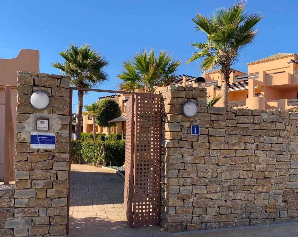 Casares Beach Golf Apartment With Private Garden Direct Pool Access エクステリア 写真